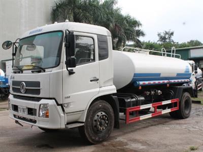 Xe phun nước rửa đường Dongfeng B190 9 khối nhập khẩu